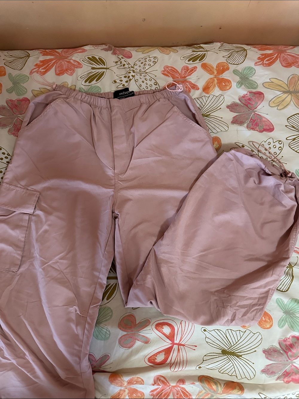 refuge Dusty Pink Cargo Jogger Pants